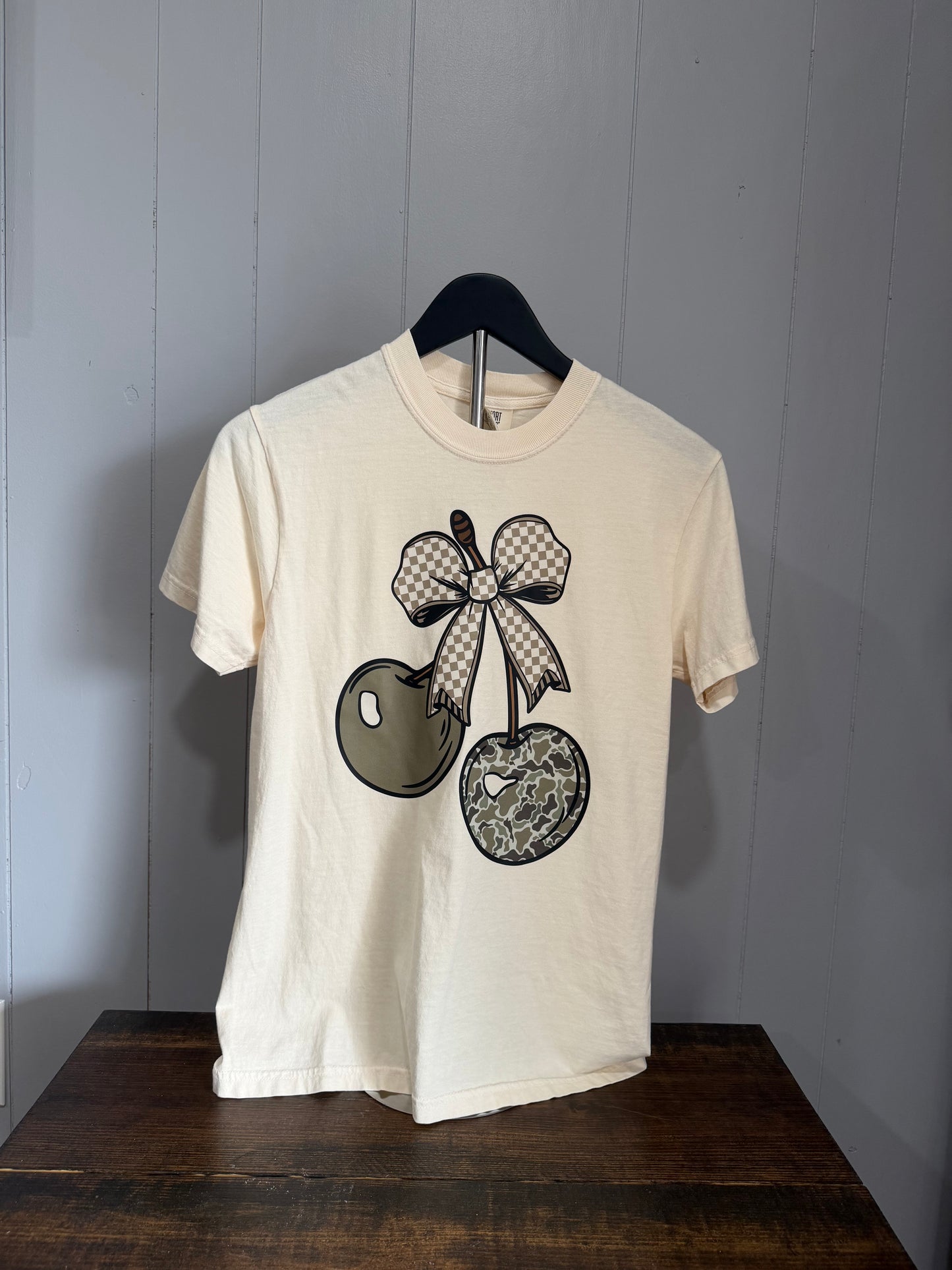 Camo Cherry Ivory Tee
